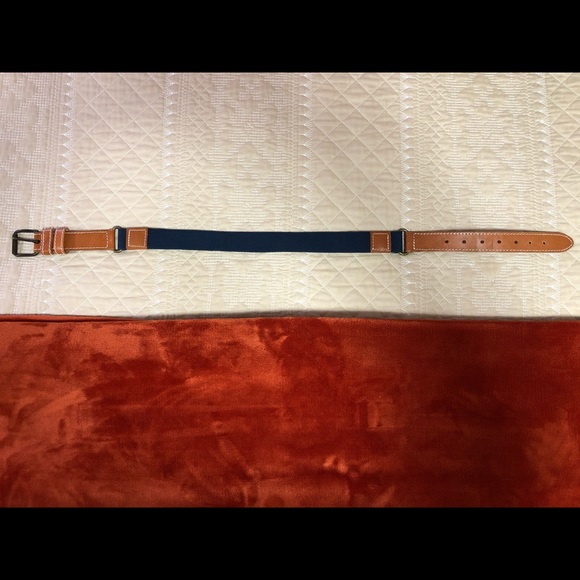 Canvas web belt with leather trim. - Picture 6 of 6